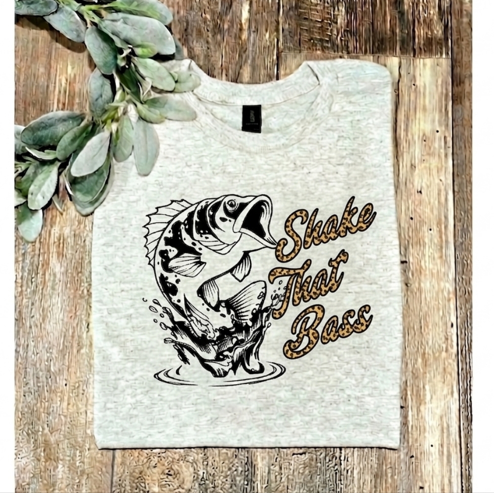 Lake life shirt Shake That Bass cute popular boating Fishing Cheetah Print